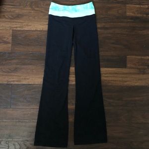 LULULEMON yoga pants size 2 black flare leg